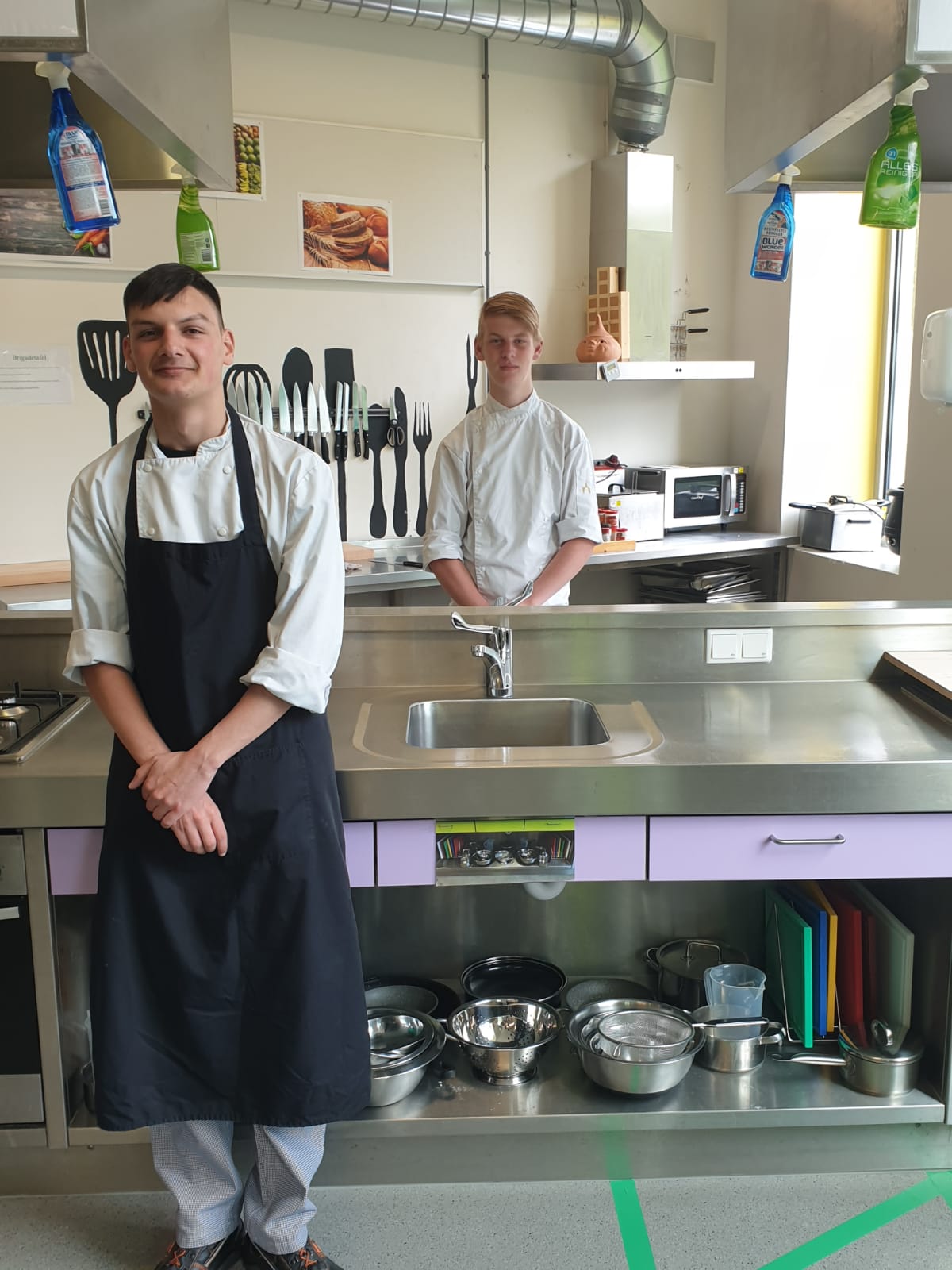 Giovanni en Kevin - horeca assistent